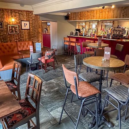 The George Inn Plympton Plymouth Buitenkant foto